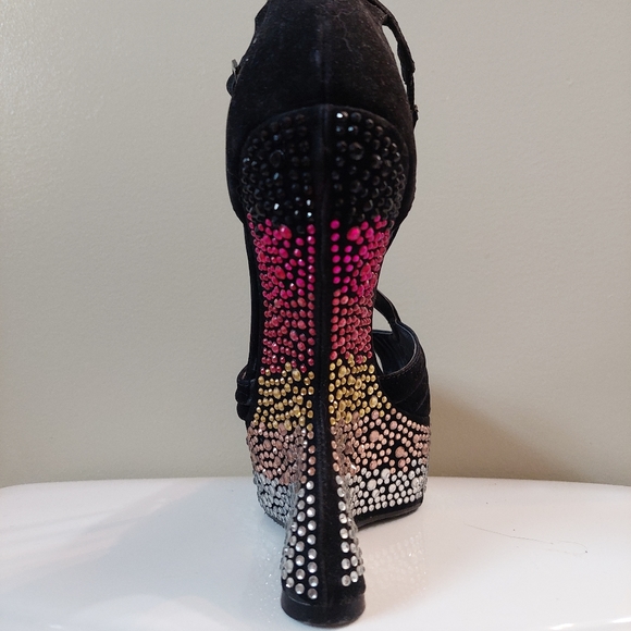 Fun,Dollhouse, size 8 - Picture 2 of 8